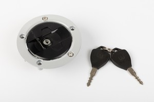 TAPA DE TANQUE SUZUKI GIXXER 150 (+5 TORNILLO) STD [W89468]